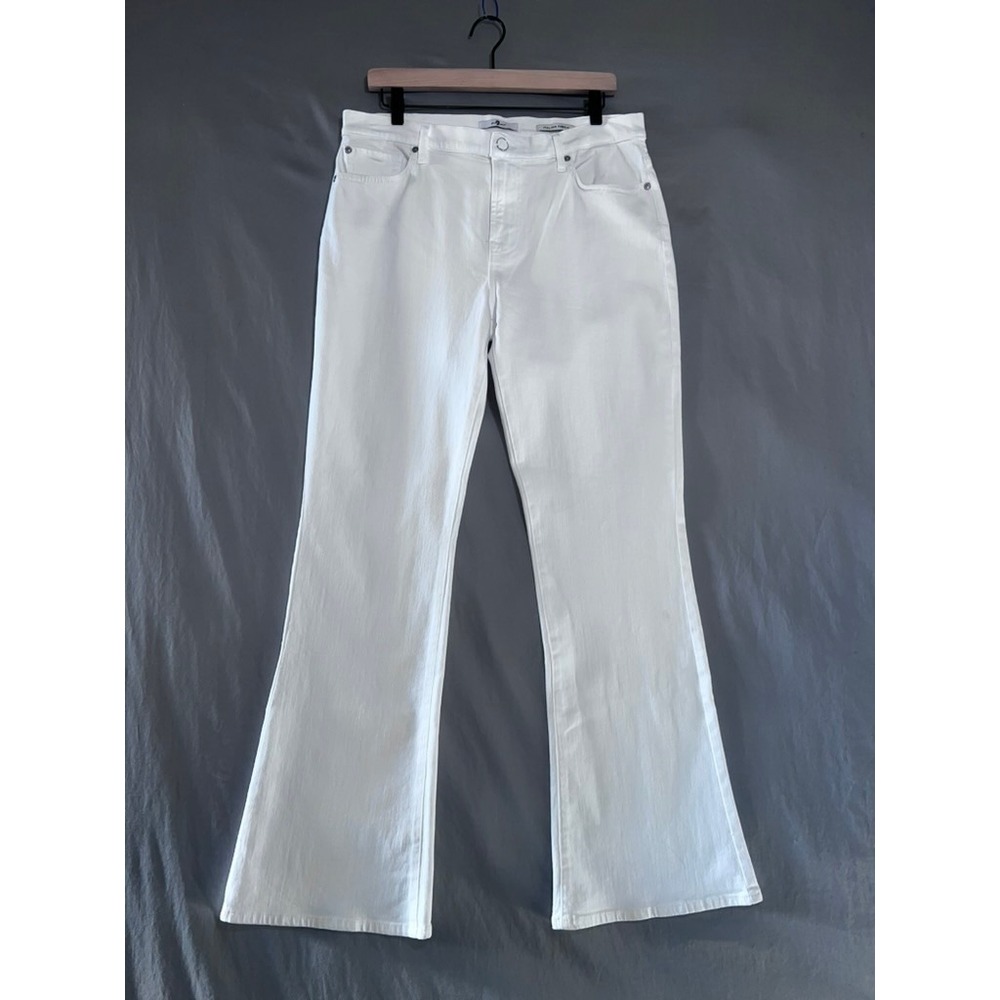 7 For All Mankind Tailorless Dojo White Flare Jeans Crystal Pockets Size 32 NWT